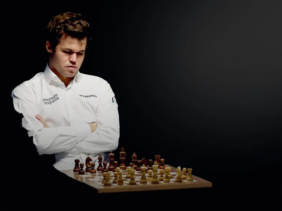 Chess Grandmaster Versus the World: When One Mind Battles Thousands
